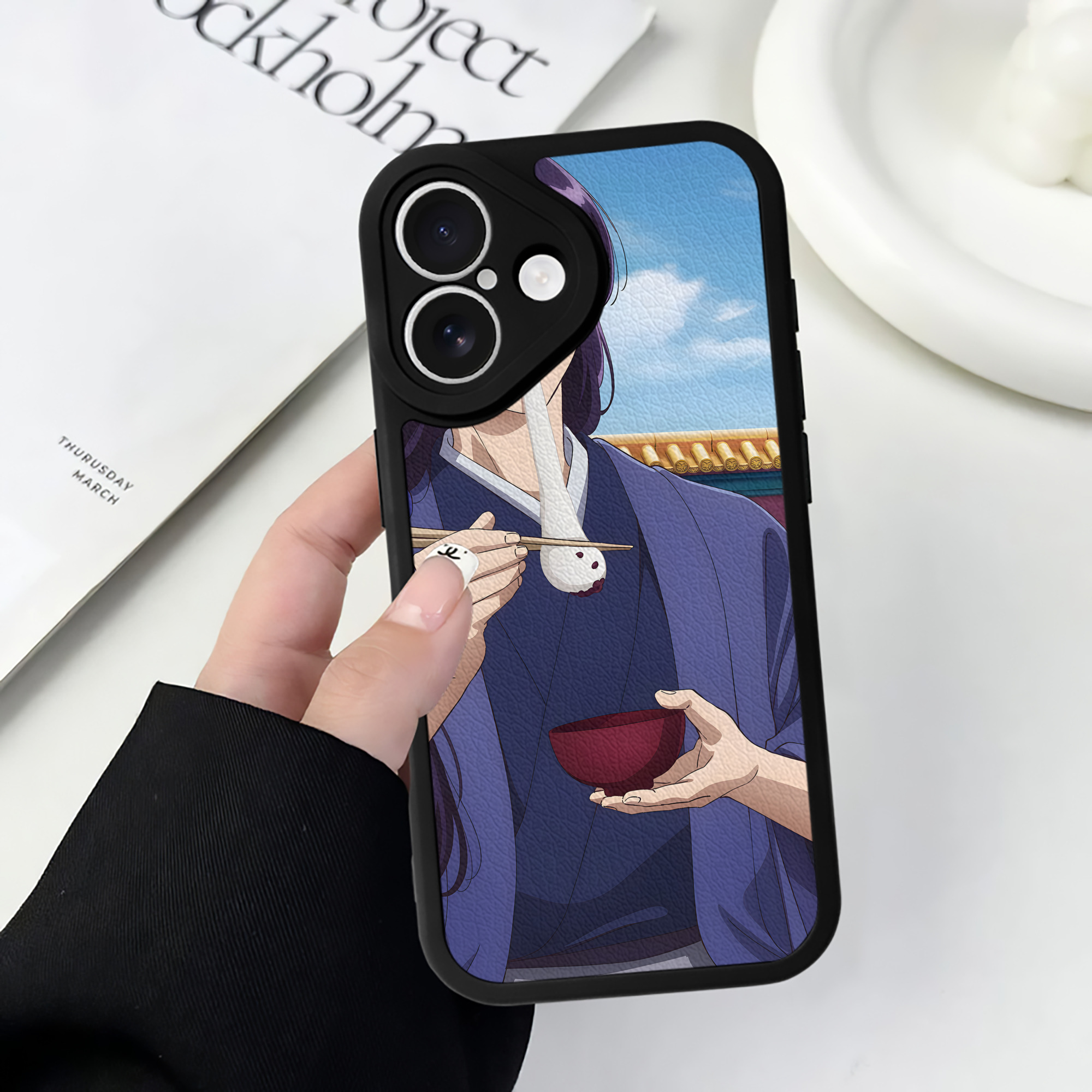 （画像用） 薬屋のひとりごと The Apothecary Diaries 【iPhone 16シリーズ対応】シリコンスマホケース（レザー調） 材質：シリコン